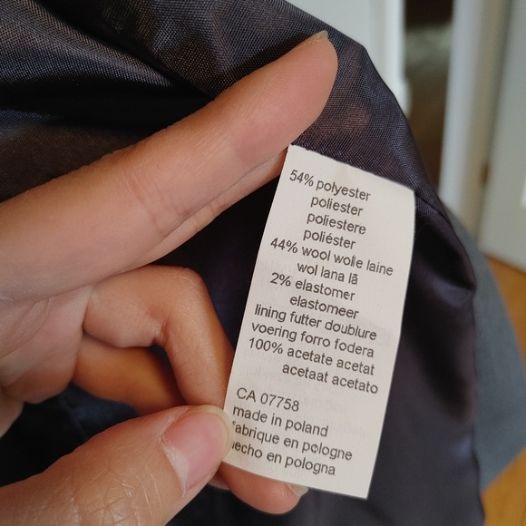 Mexx Gray Wool Blend Long 4 Button Blazer (Size 6) - Picture 5 of 8